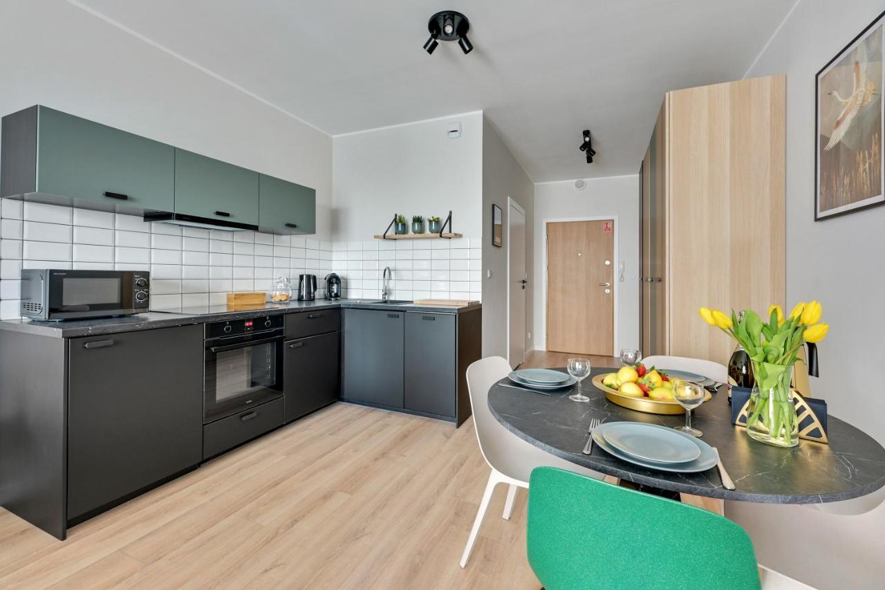 Apartament Walowa Shipyard Гданьск Экстерьер фото